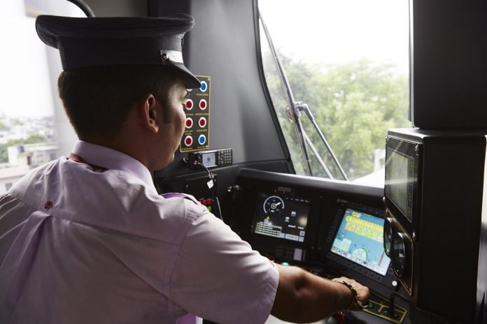 Alstom to equip Mumbai Metro lines 2A, 2B and 7, and Pune Metro lines 1 and 2, with Urbalis 400, CBTC) technology Alstom to equip Mumbai Metro lines 2A, 2B and 7, and Pune Metro lines 1 and 2, with Urbalis 400, CBTC) technology