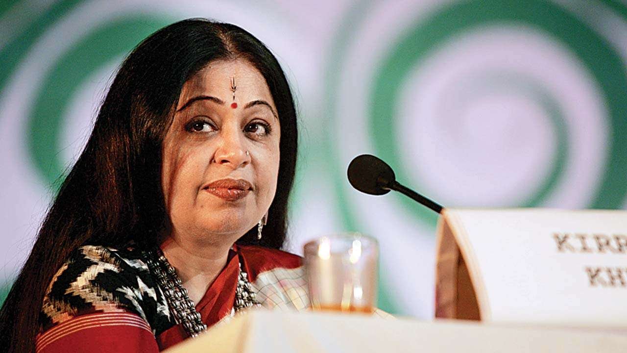 Kirron Kher not in favour of metro rail in Chandigarh