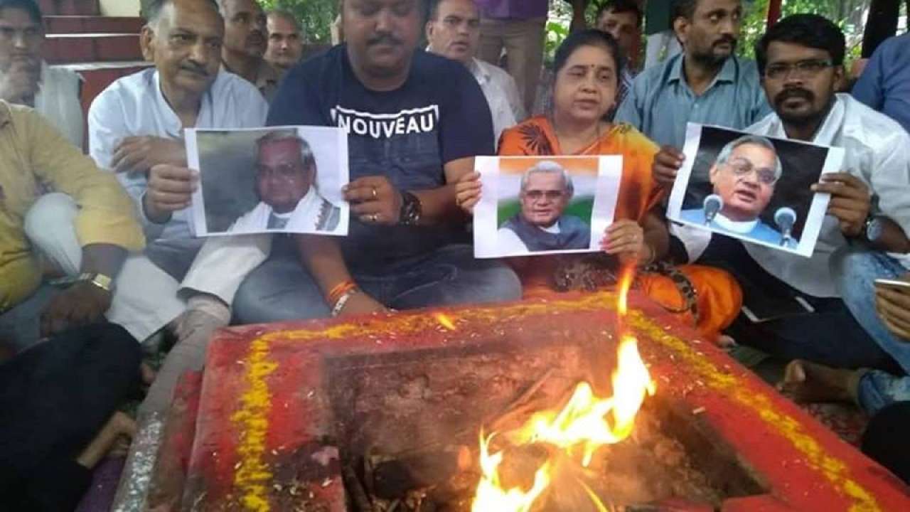 India's pray for former Prime Minister late Atal Vihari Vajpayee 