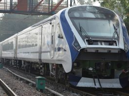 Indian Railways offers aircraft-like services in Vande Bharat Express