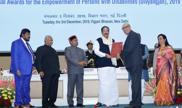 DMRC MD Dr. Mangu Singh receiving National Award for creating a barrier-free environment for disabled