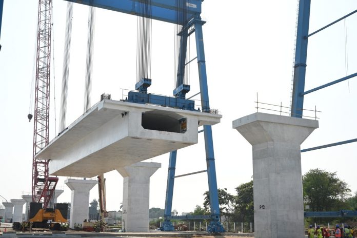 NHSRCL Erects First Full Span 40 mtrs Box Girder for Mumbai-Ahmedabad High Speed Rail Corridor