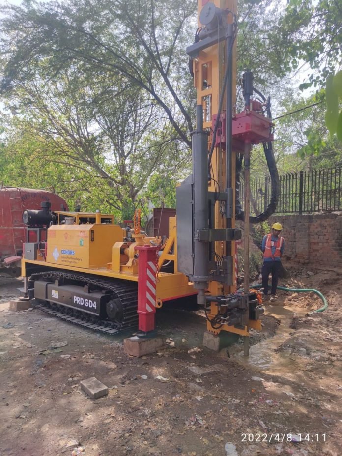 Cengrs construction Magenta line underground construction