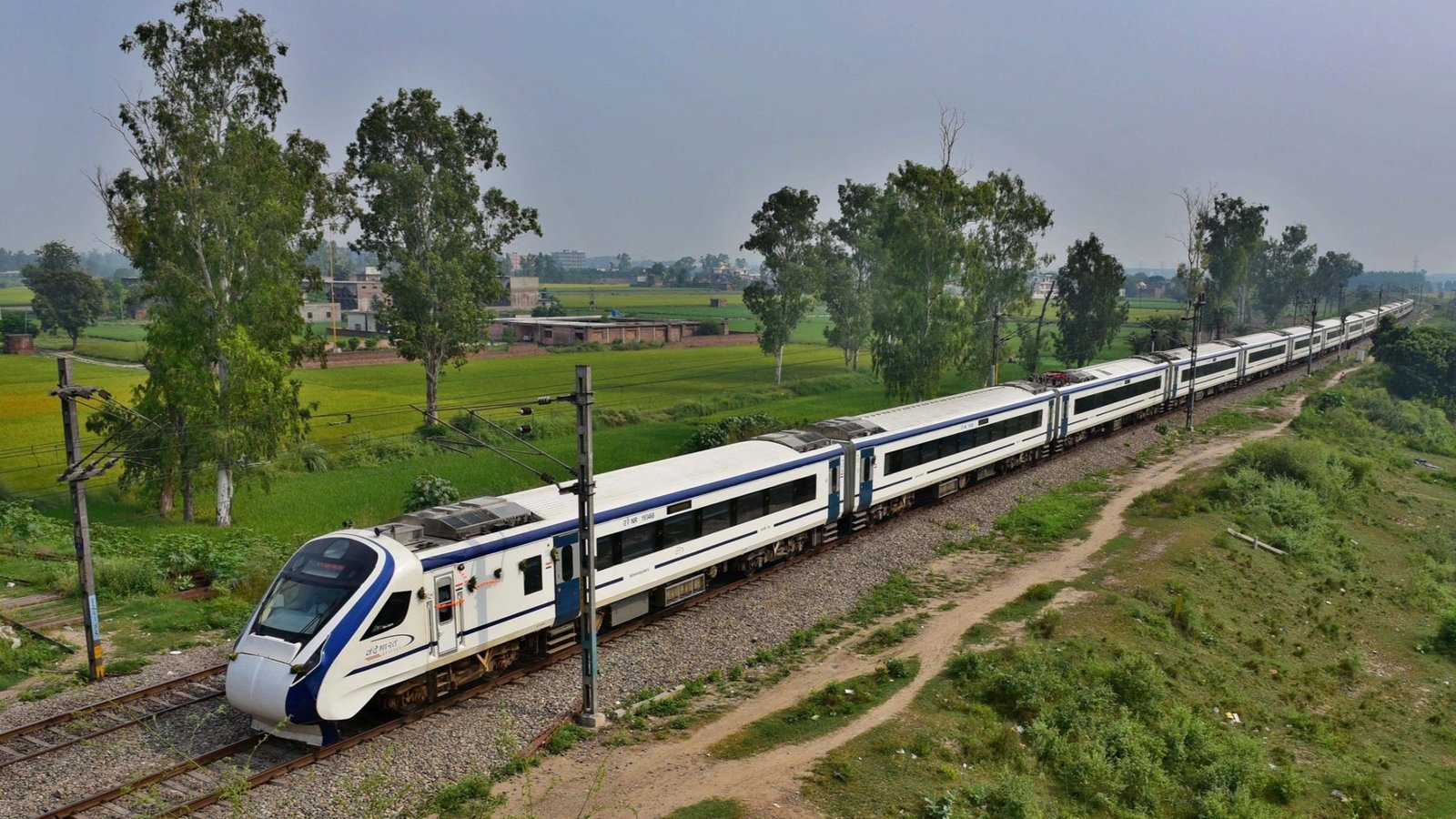 Indian Railways Awards Contract To TMH RVNL To Manufacture 120 Vande 