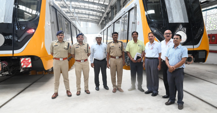 The Director-General of Police, Mr. L. V. Antony Dev Kumar, in the presence of other officials inspected the Agra Metro Project and discussed the various safety aspects for it.