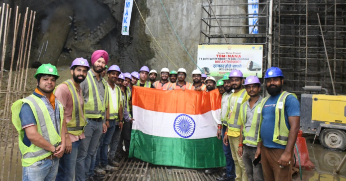 Tunnel Boring Machine (TBM) S93 achieves a breakthrough at the Bada Chauraha Station