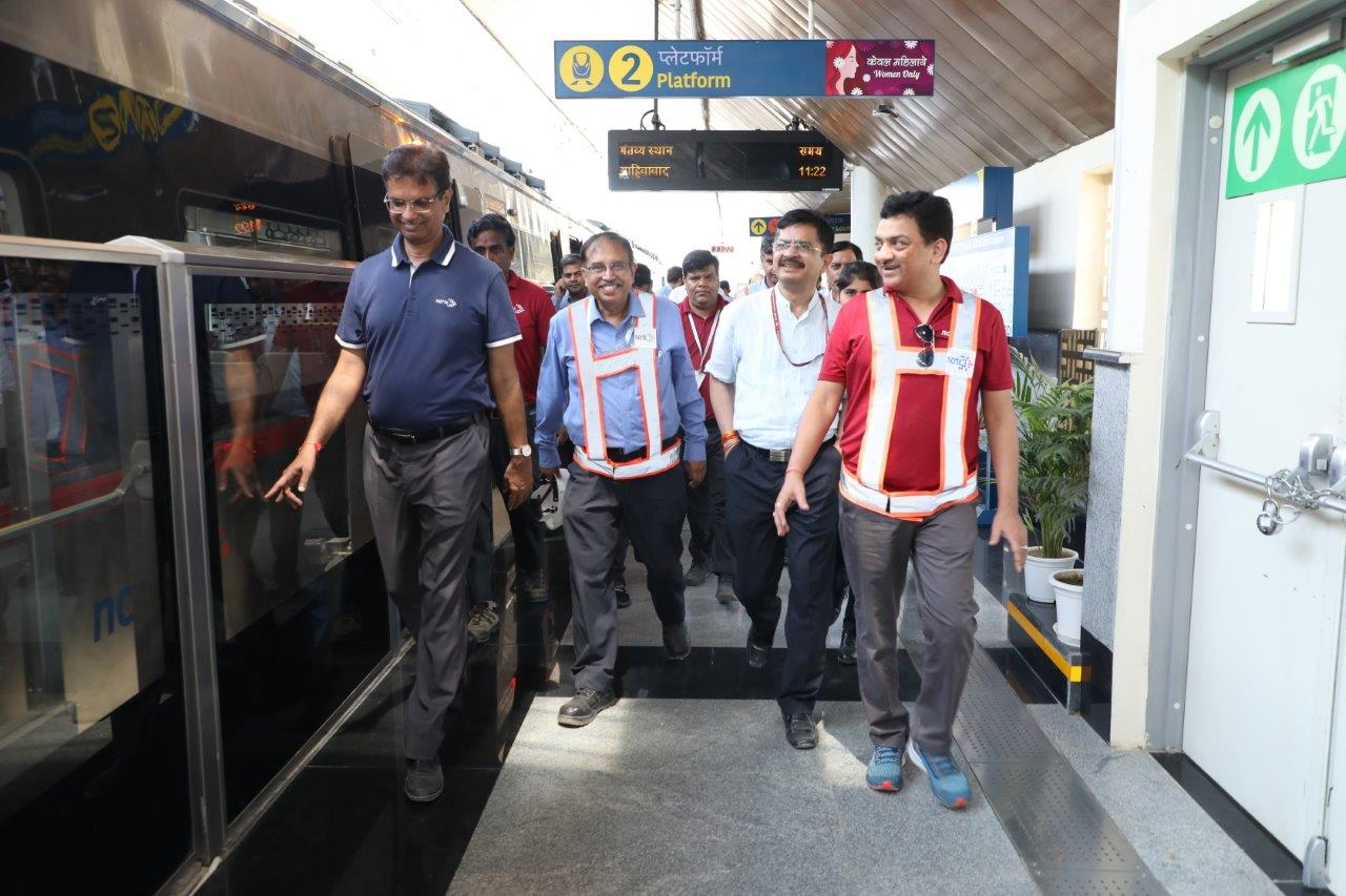 Shri Naveen Gulati, Member Traction & Rolling Stock, Railway Board, visites some of the key sites of Delhi-Ghaziabad-Meerut RRTS corridor